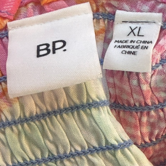 BP smocked crop top patchwork geometric pattern adjustable straps XL NWOT fairy - Picture 3 of 5